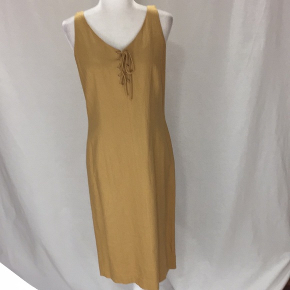 Linnie LYN New York Dresses & Skirts - Linnie Linen Blend Sleeveless  Lace up Tan Size 6